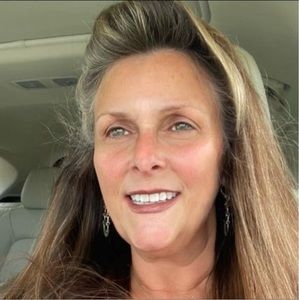 Meet your Posher, Ann